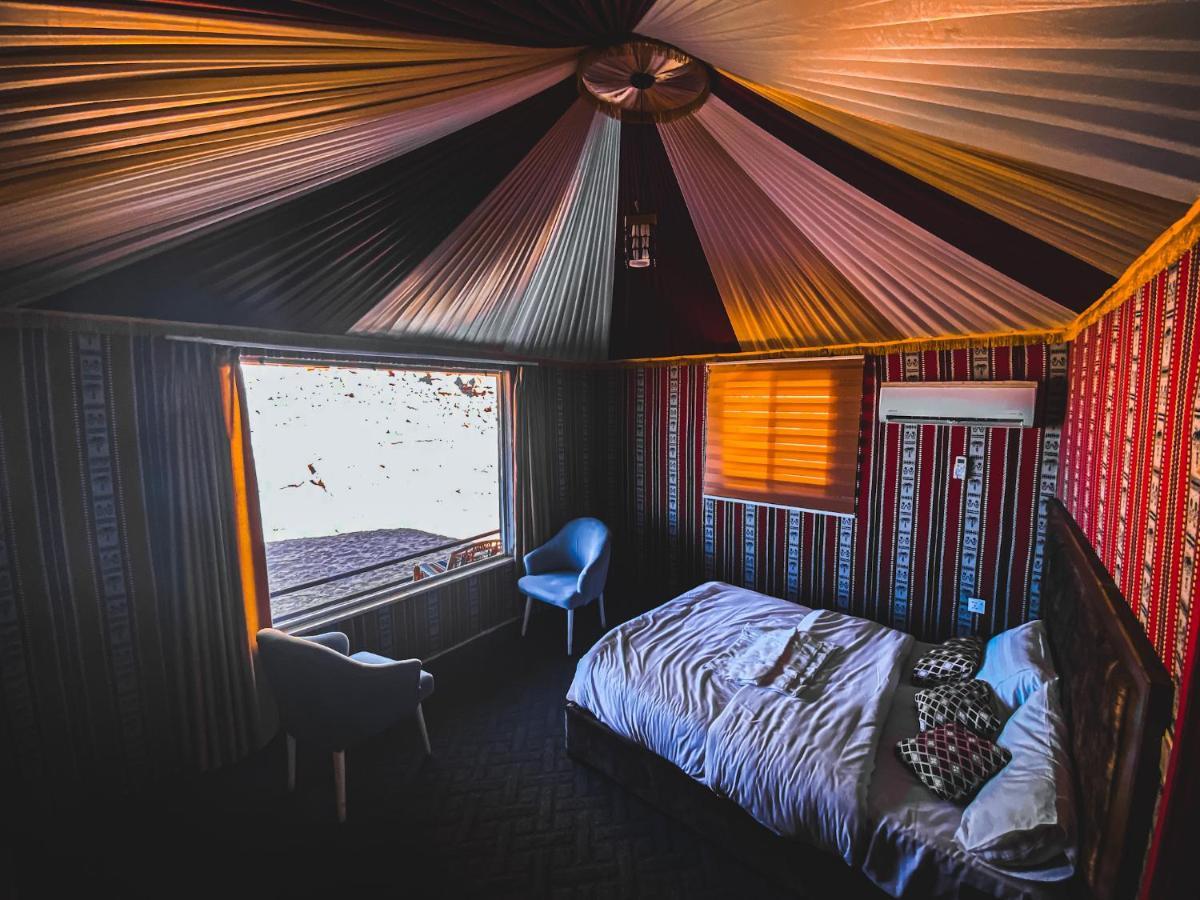 Rum Paradise Luxuri Camp ワディ ・ラム エクステリア 写真