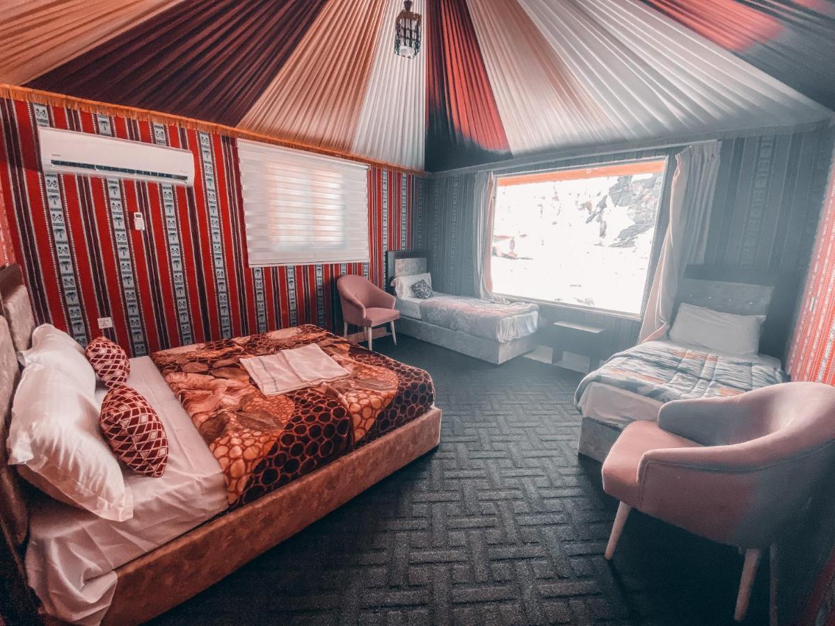 Rum Paradise Luxuri Camp ワディ ・ラム エクステリア 写真